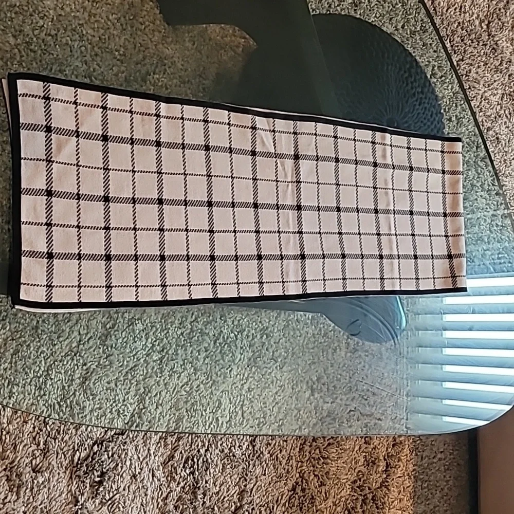 Coach Scarf - Picture 2 of 9